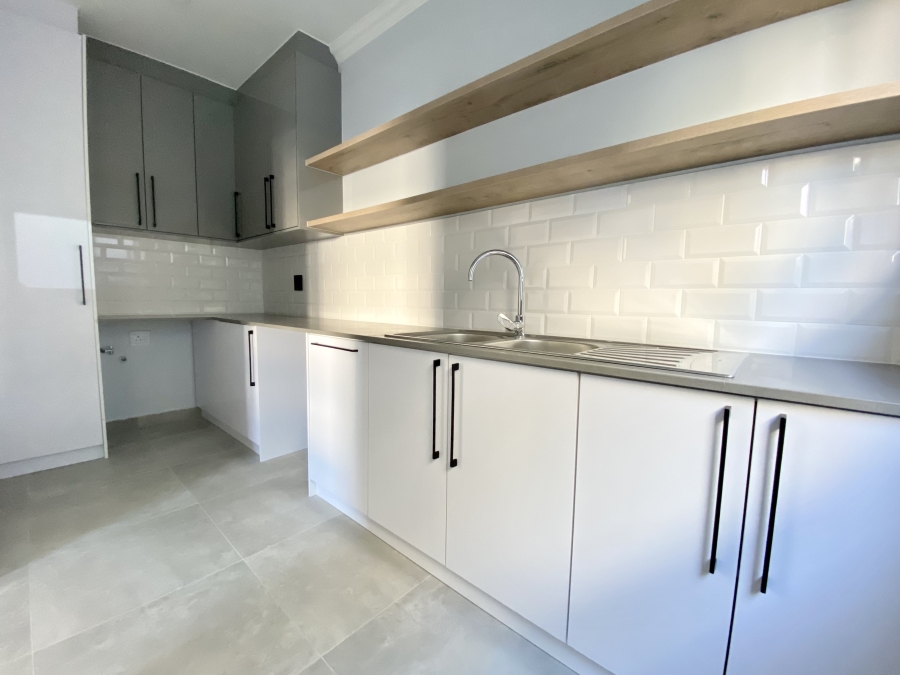 4 Bedroom Property for Sale in Sandown Western Cape